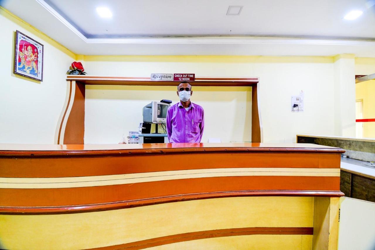 Spot On 80135 Gopala Residency Hotel Dibrugarh Eksteriør billede