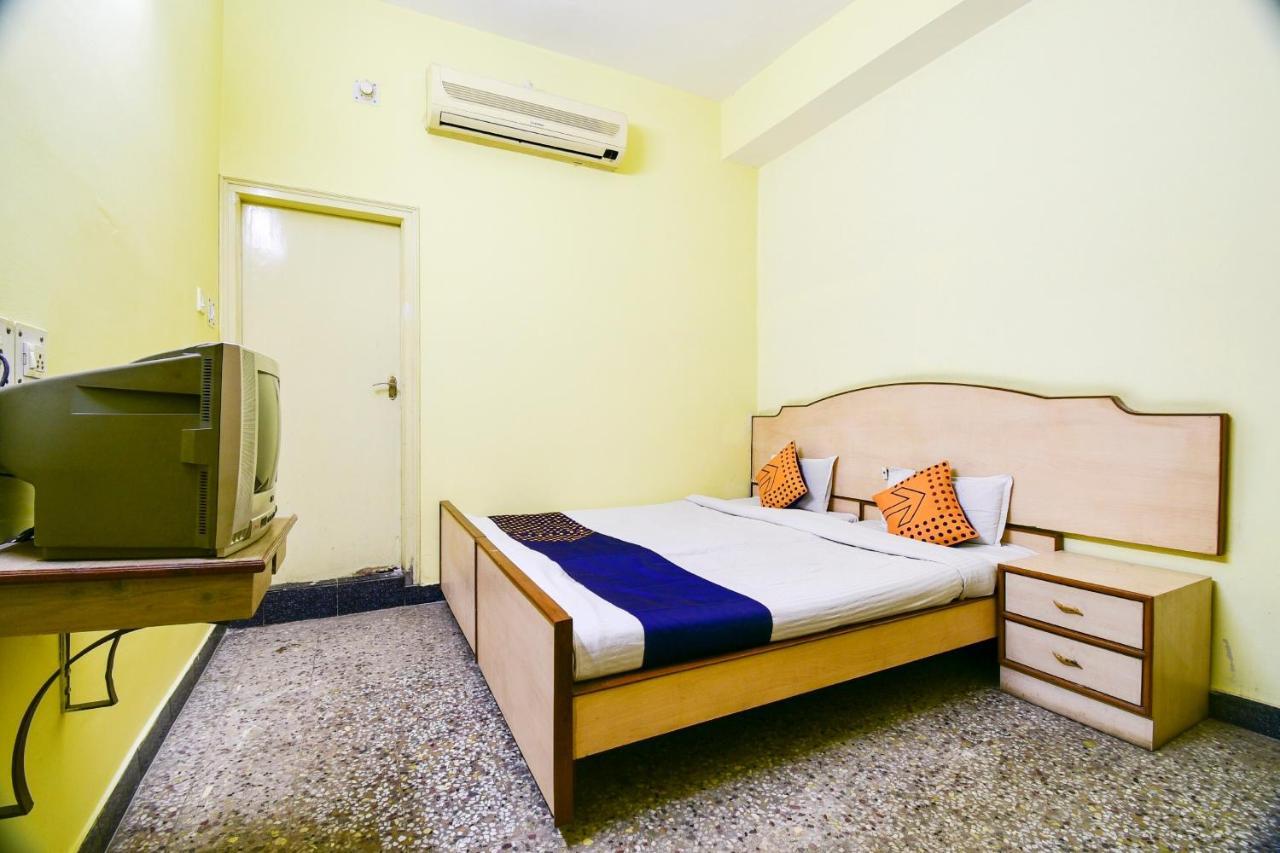 Spot On 80135 Gopala Residency Hotel Dibrugarh Eksteriør billede